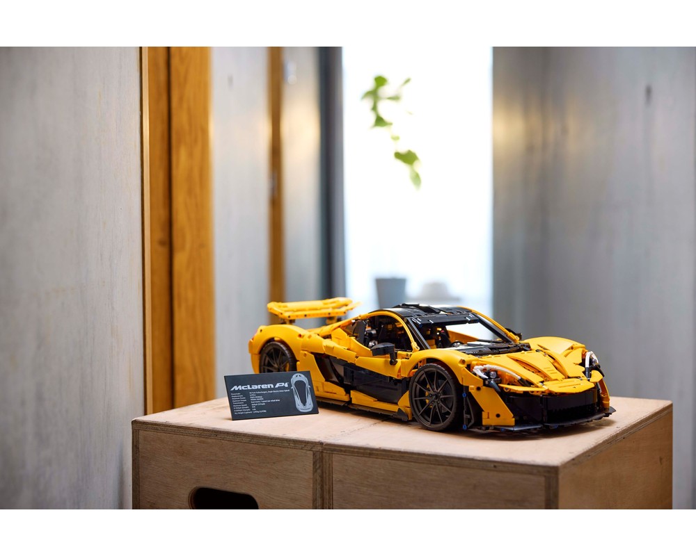 Lego 42172 McLaren P1