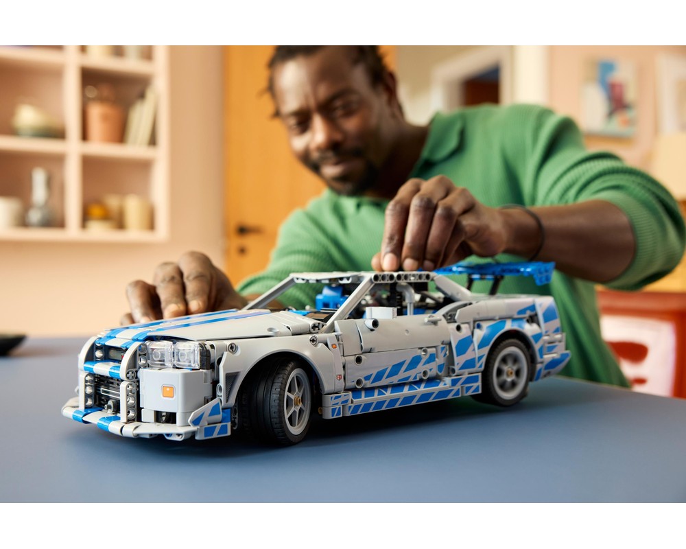 Lego 42210 2 Fast 2 Furious Nissan Skyline GT-R (R34) Car