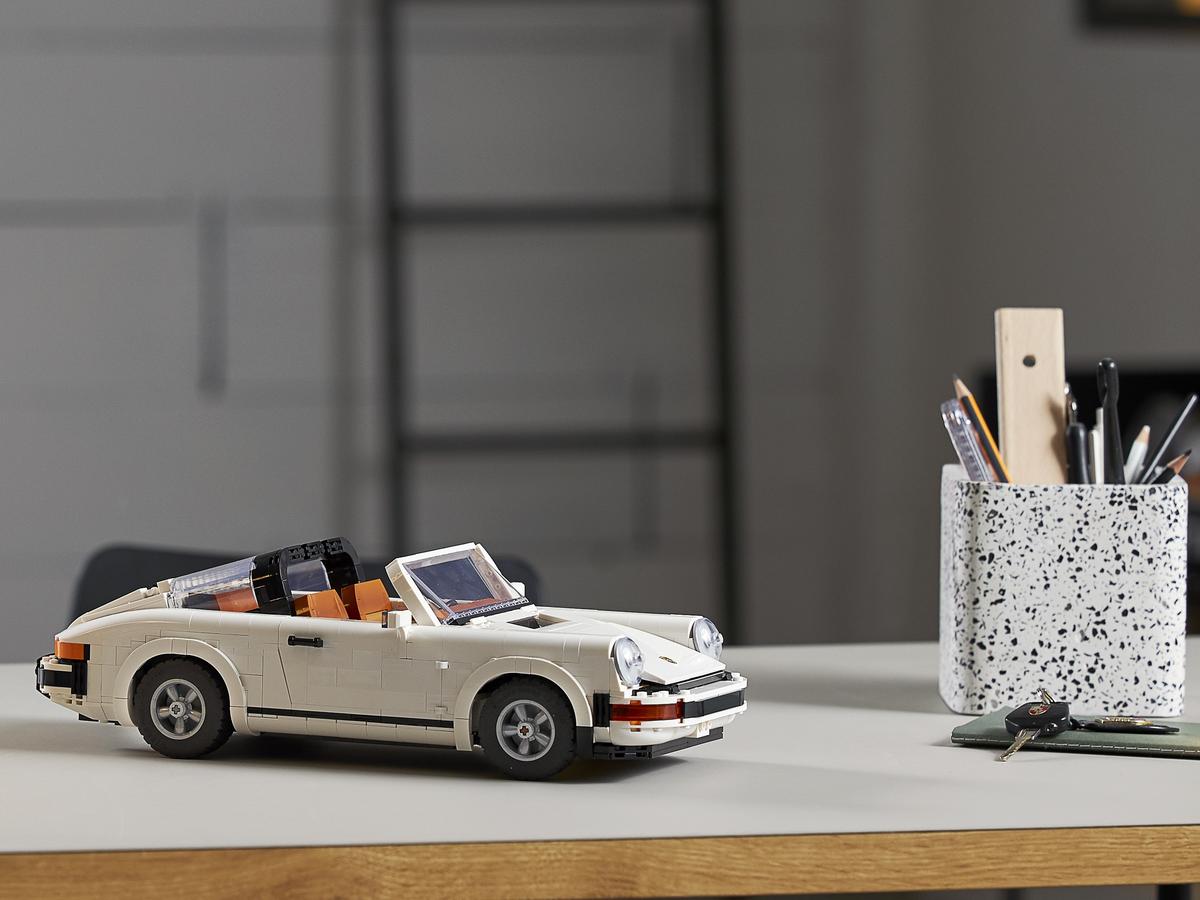 Lego Icons Porsche 911 10295