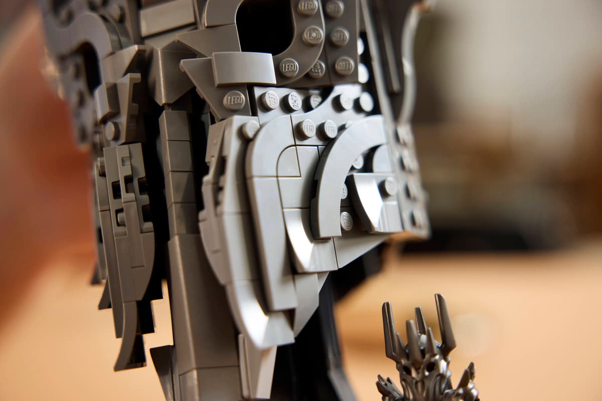 Lego Icons The Lord of the Rings: Sauron's Helmet 11373