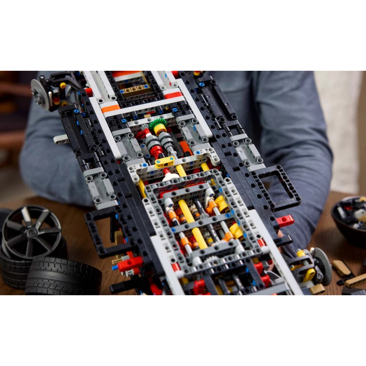 Lego Technic Koenigsegg Sadair's Spear Megacar (42232)