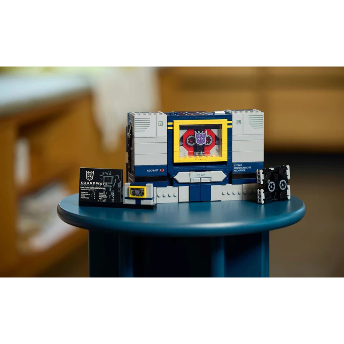 Lego Icons Transformers: Soundwave (10358)