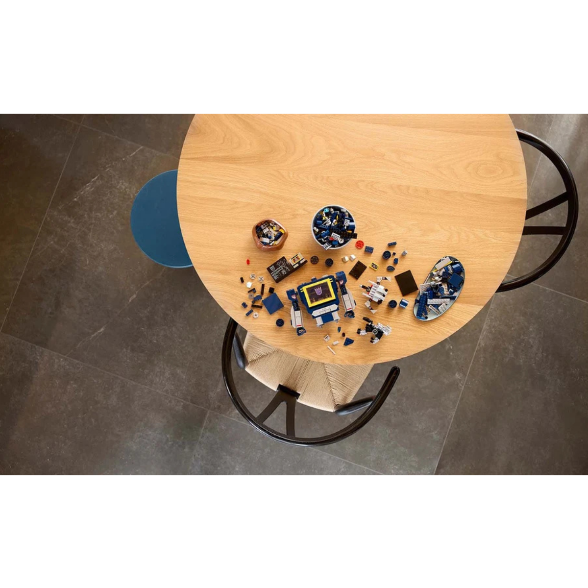 Lego Icons Transformers: Soundwave (10358)