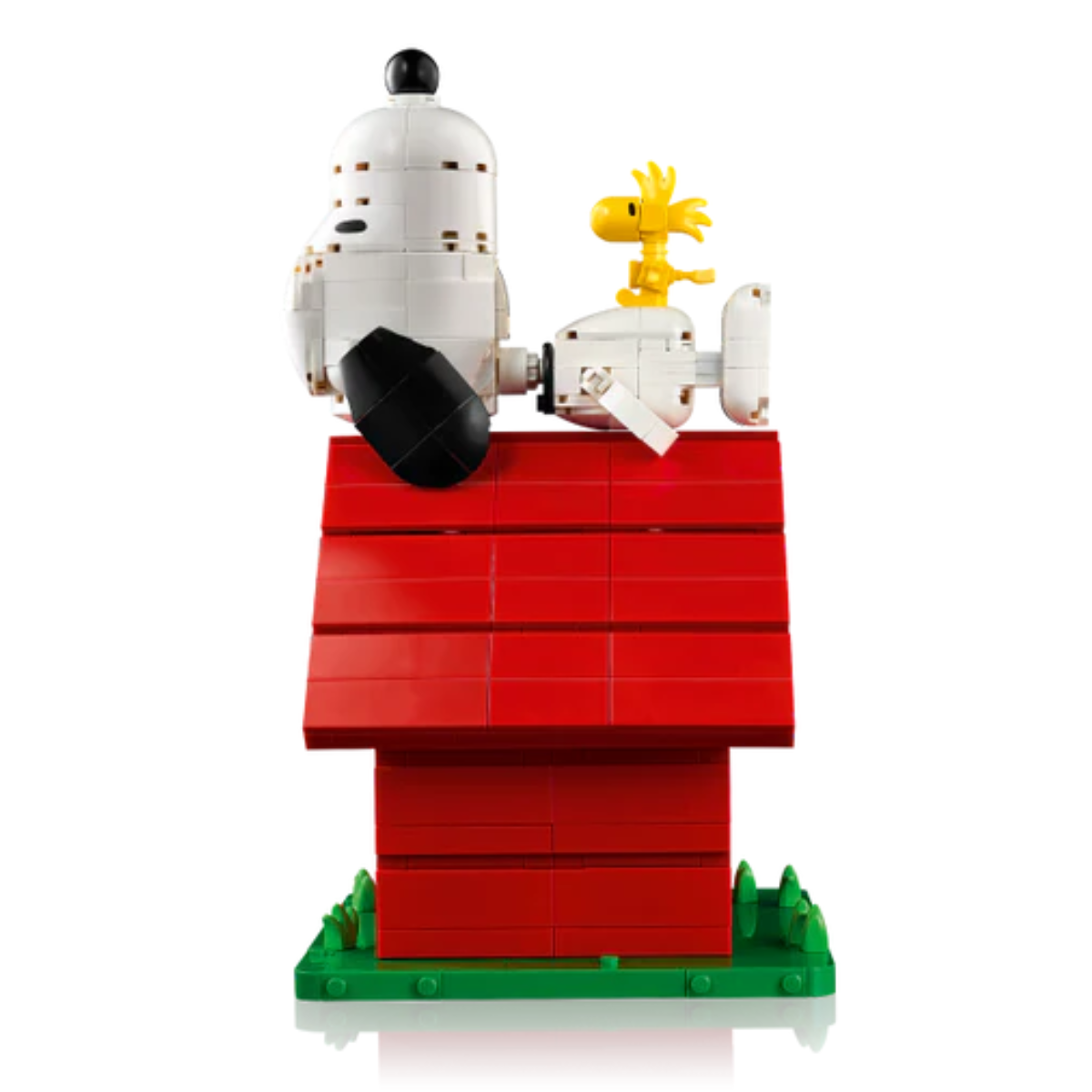 Lego Ideas Peanuts: Snoopy’s Doghouse (21368)