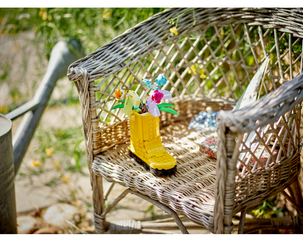 Lego 31149 Flowers in Watering Can
