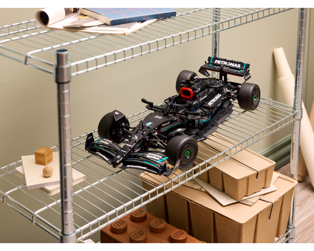Lego 42171 Mercedes-AMG F1 W14 E Performance