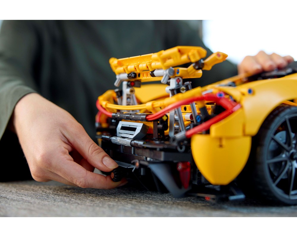 Lego 42172 McLaren P1