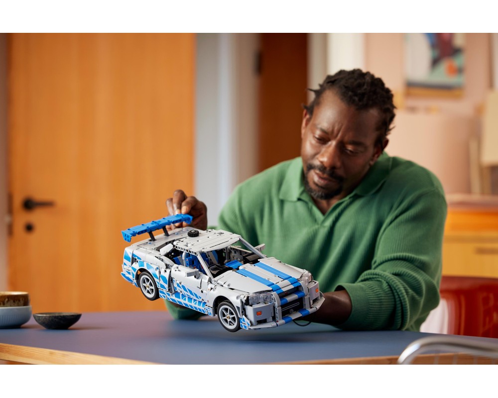 Lego 42210 2 Fast 2 Furious Nissan Skyline GT-R (R34) Car