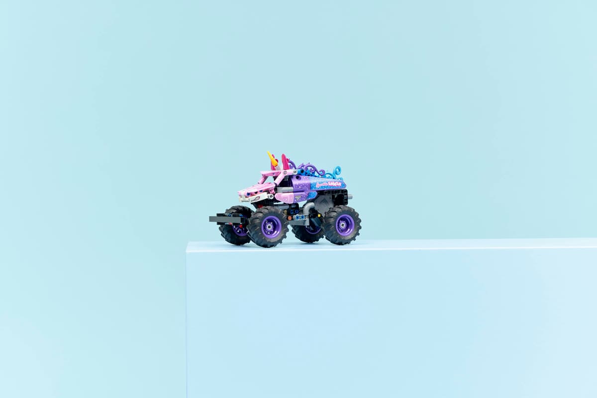 Lego Technic Monster Jam™ Sparkle Smash™ Pull-Back 42220