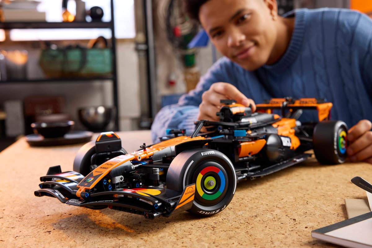 Lego Technic McLaren MCL39 F1® Car 42228