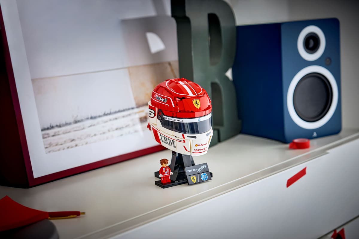 Lego Editions Scuderia Ferrari HP Charles Leclerc Helmet 43014 Pre-Order