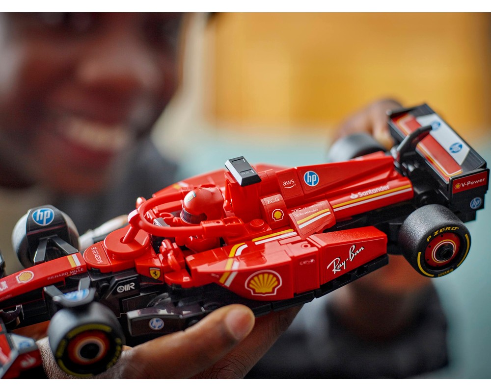 Lego 77242 Ferrari SF-24 F1 Race Car