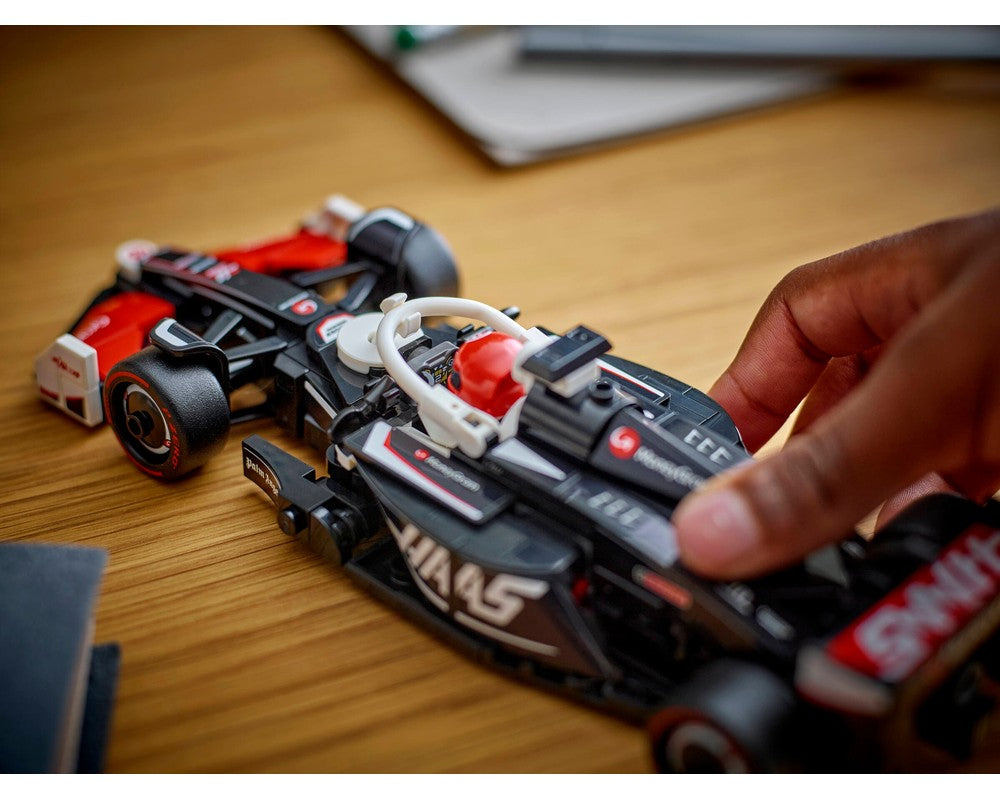 Lego 77250 MoneyGram Haas F1 Team VF-24 Race Car