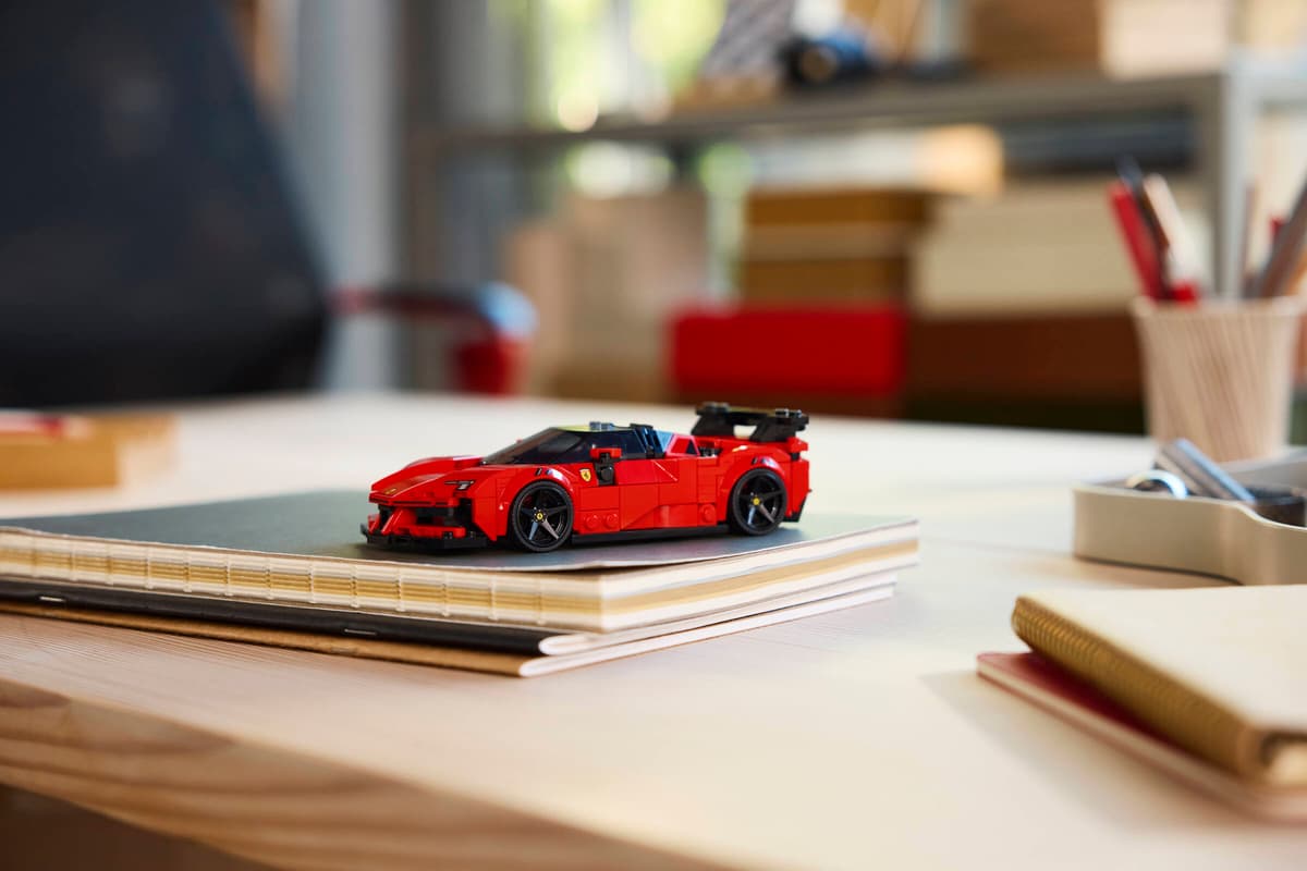 Lego Speed Champions Ferrari SF90 XX Stradale Sports Car 77254
