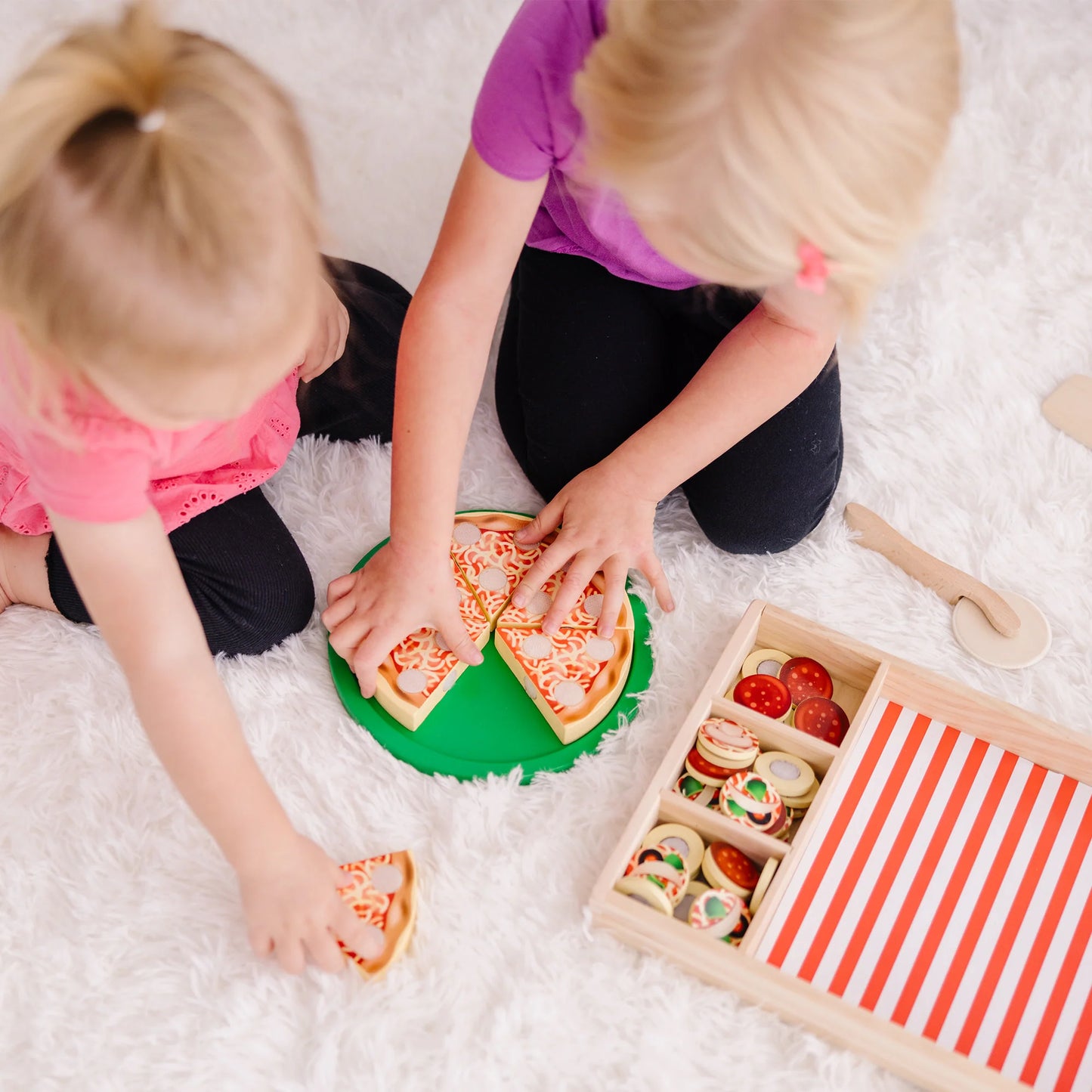 Melissa & Doug Pizza Party Wooden Play Food Set (6074863)