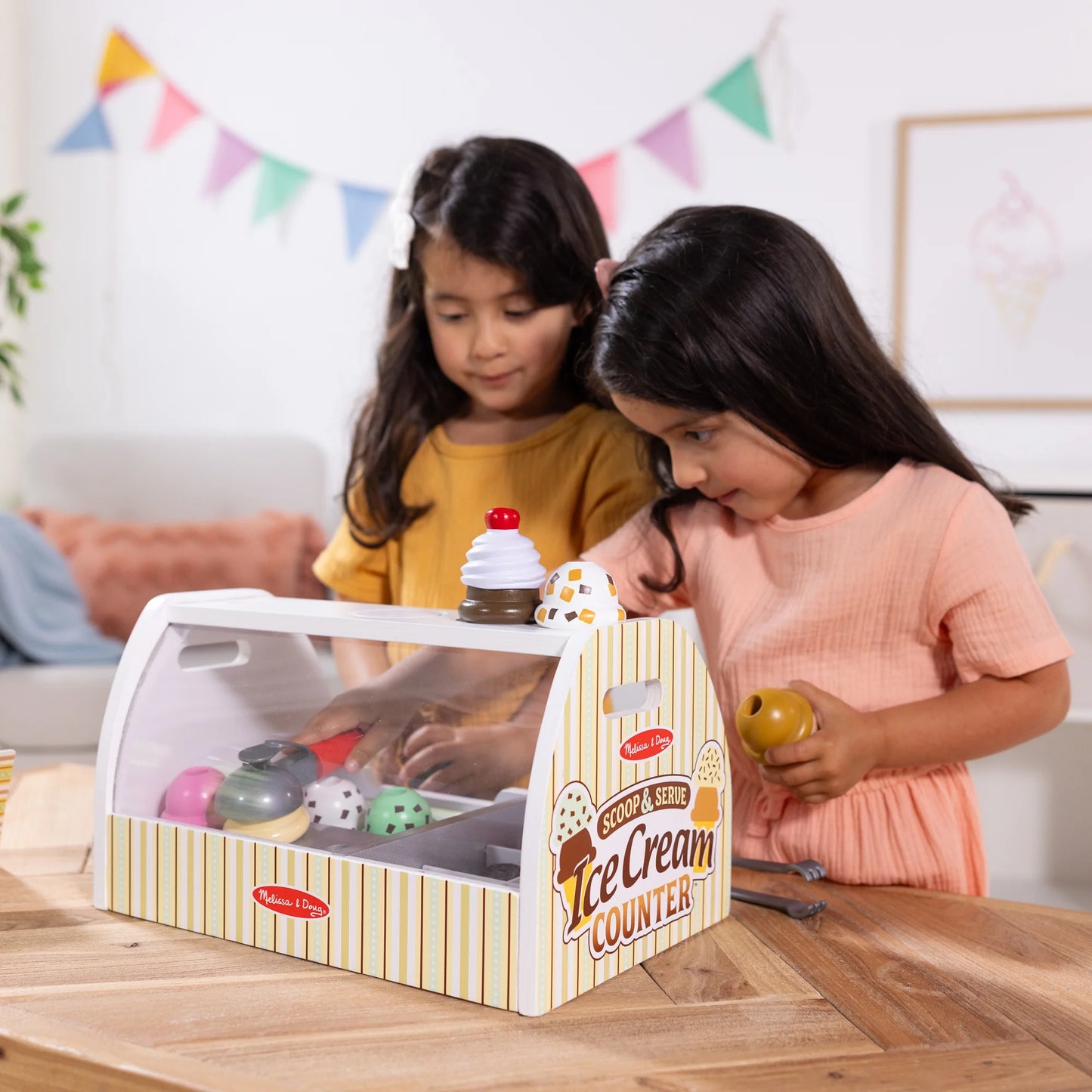 Melissa & Doug Scoop & Serve Ice Cream Counter (6074905)