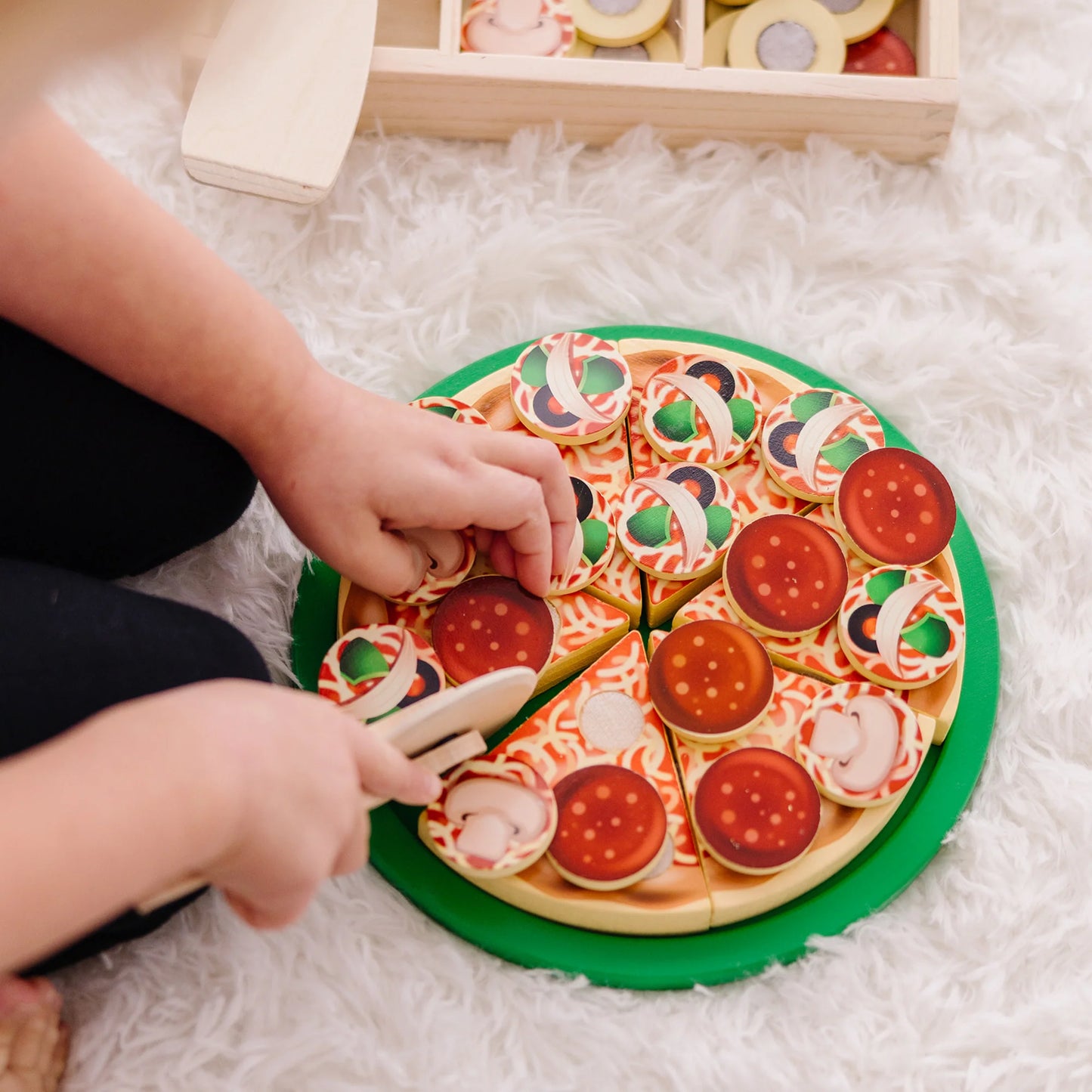 Melissa & Doug Pizza Party Wooden Play Food Set (6074863)